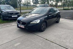 Volvo V40 II