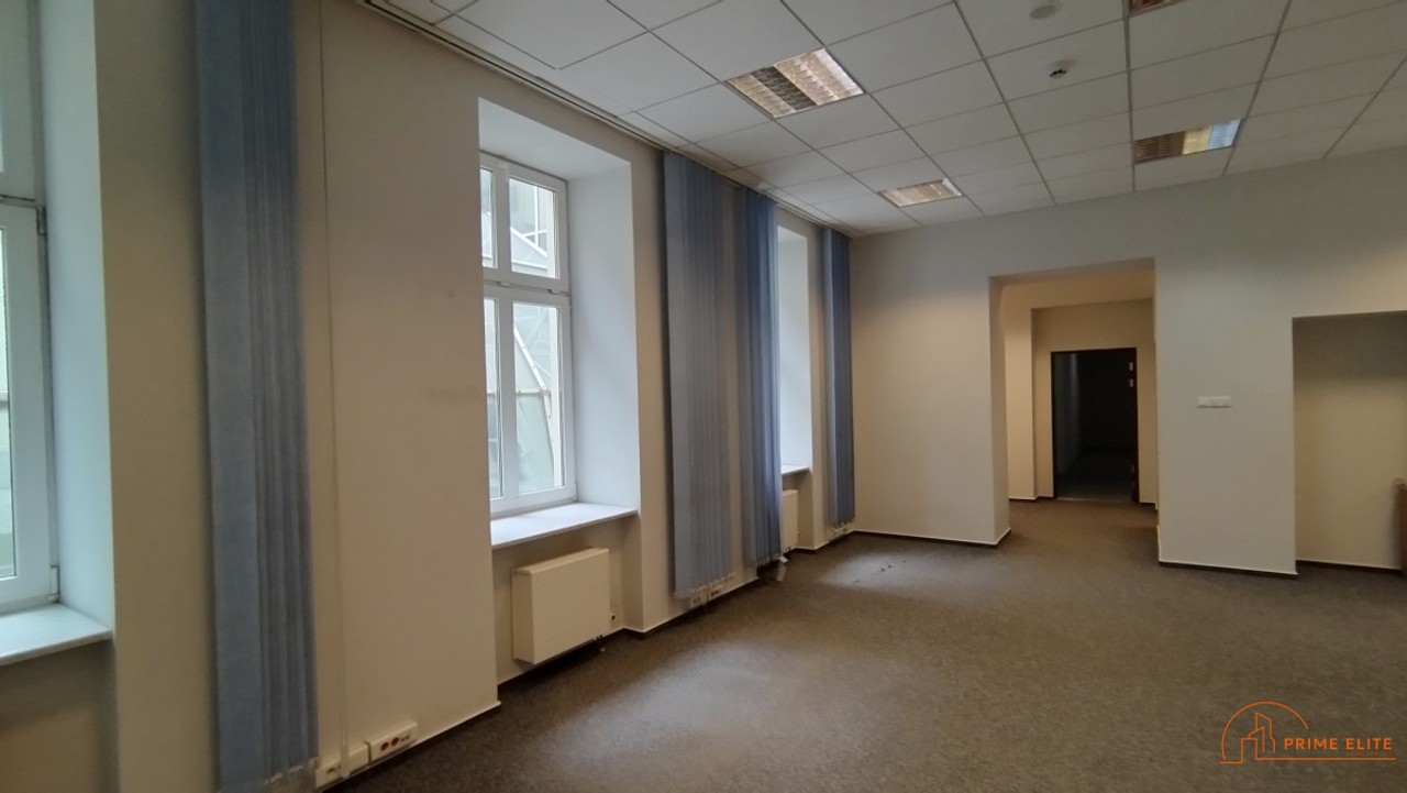 wysokie 86 m² / Centrum przy PKiN, Warszawa