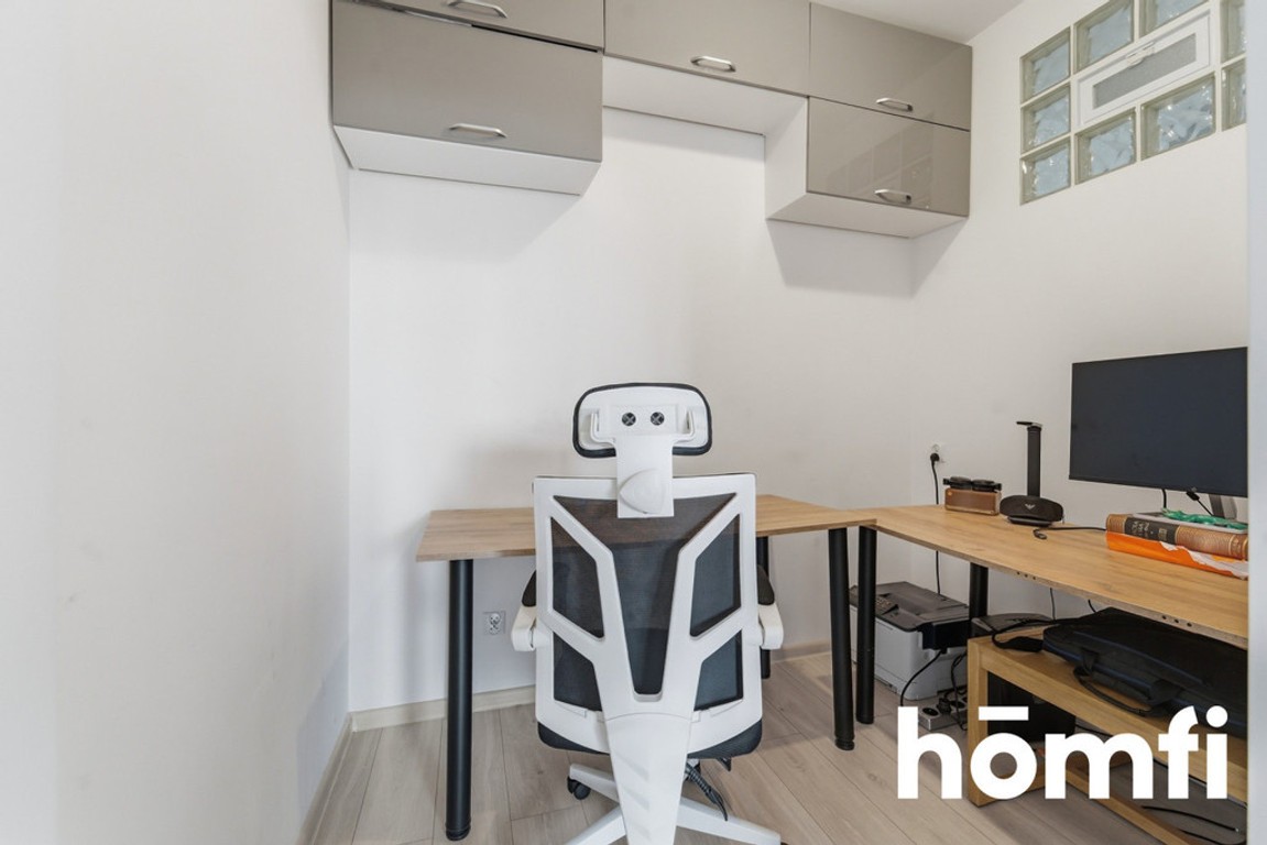 50 m² w centrum Bielska | 2 miejsca garażowe! - Widok 5
