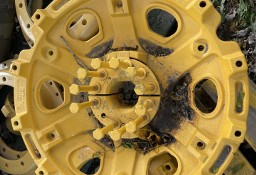 John Deere 7R350 8285R 8370R - Piasta Koła R562180 R562181