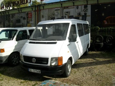 Volkswagen LT 9 osobowy-1