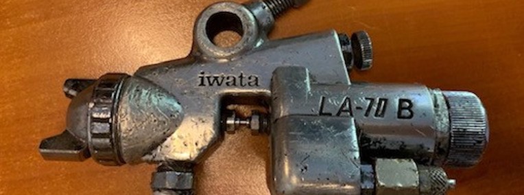 Automatyczne pistolety lakiernicze IWATA LA70B-1