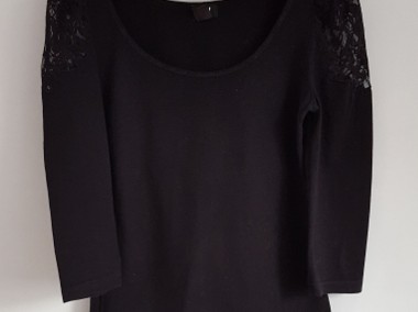 Elegancka czarna bluzka H&M 36 S koronka ramiona czerń-1