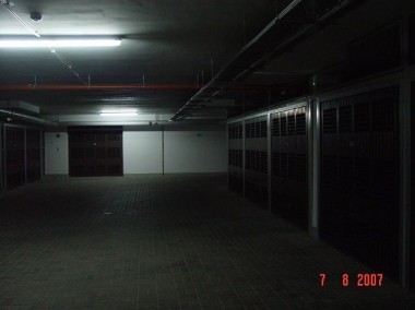 Garaż Poznań, ul. Poznańska 62-2