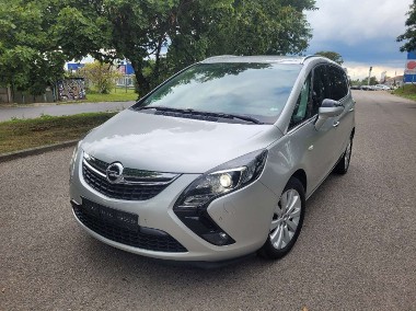 Opel Zafira C-1
