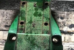 John Deere L216249 Podstawa Wspornika Błotnika John deere 6620 6630 6820 6830 6920 6930
