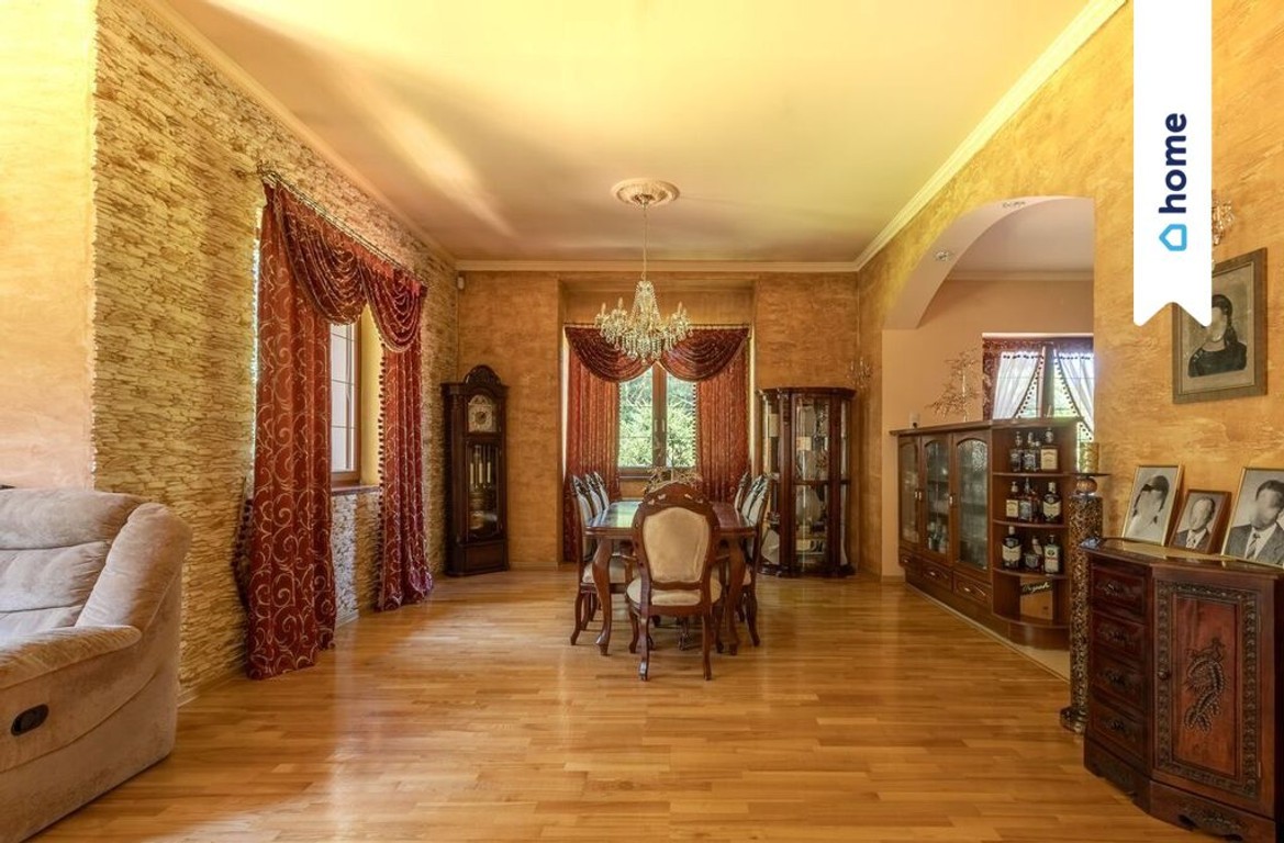 Dom na sprzedaż, 7 pokoi, 226 m², Kłopotów