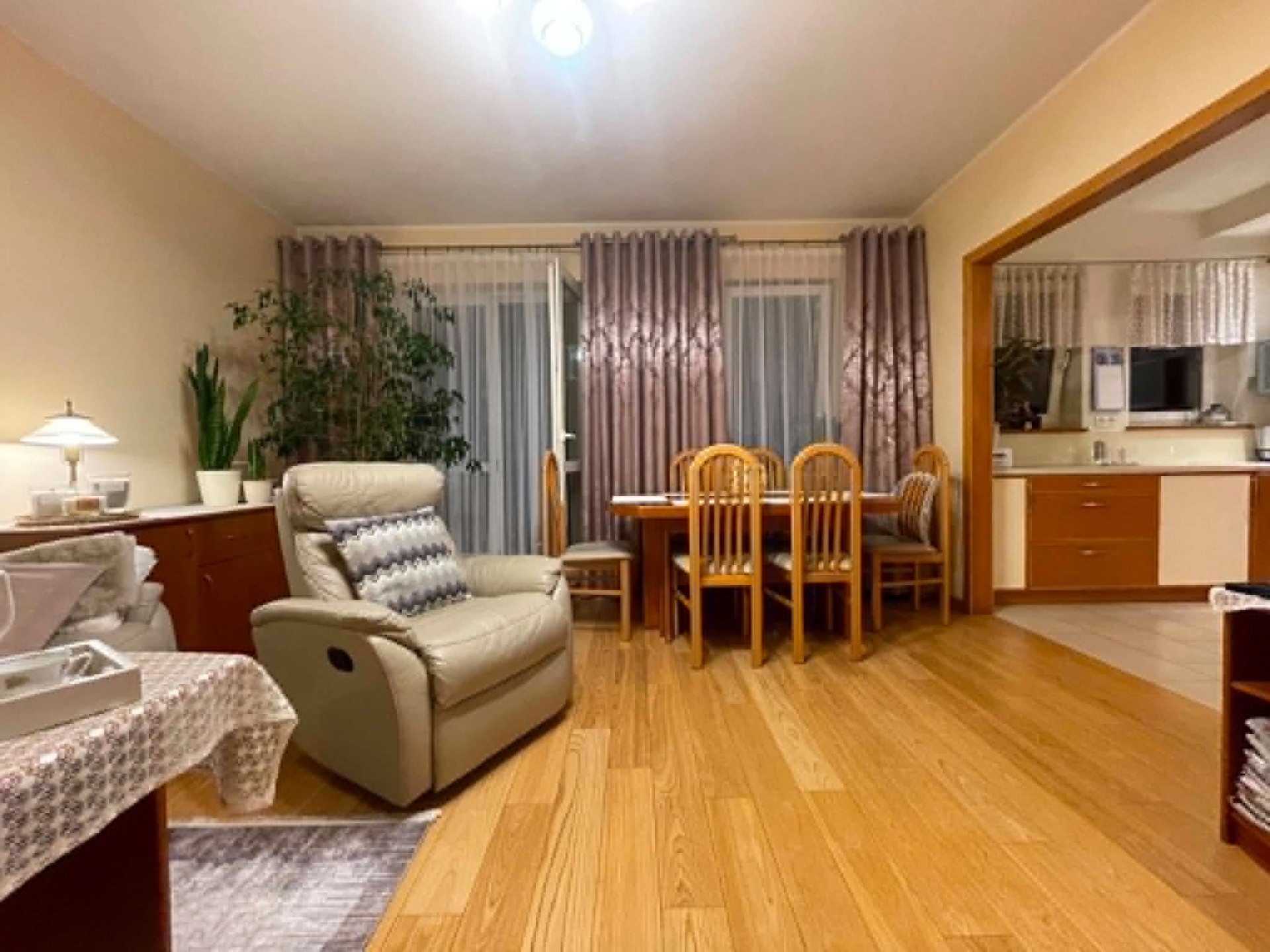SPRZEDAŻ BEZPOŚREDNIA - Mieszkanie 3 pokoje| 71 m² | Warszawa Ursynów | KEN | 2 stacje metra w pobliżu | balkon, garaż podziemny, komórka lokatorska