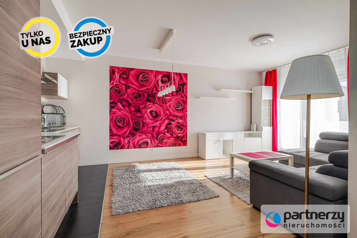 3 pokoje z windą, miejscem w hali i komórką lok. - Widok 6