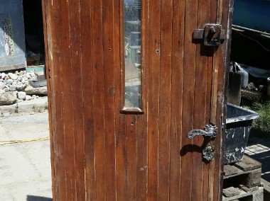 stare drewniane drzwi-1