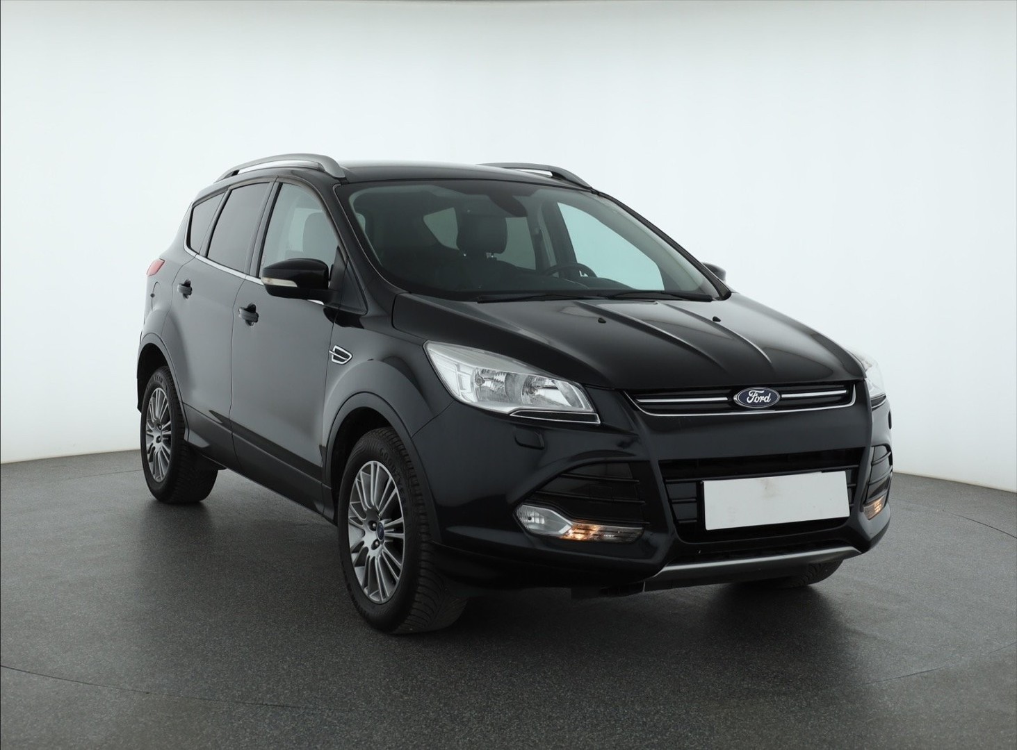 Ford Kuga , Skóra, Navi, Klimatronic, Tempomat, Parktronic,