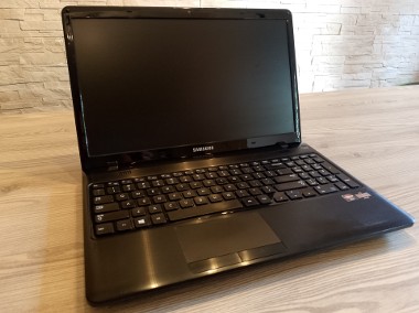 Laptop Samsung NP355E5C + zasilacz-1