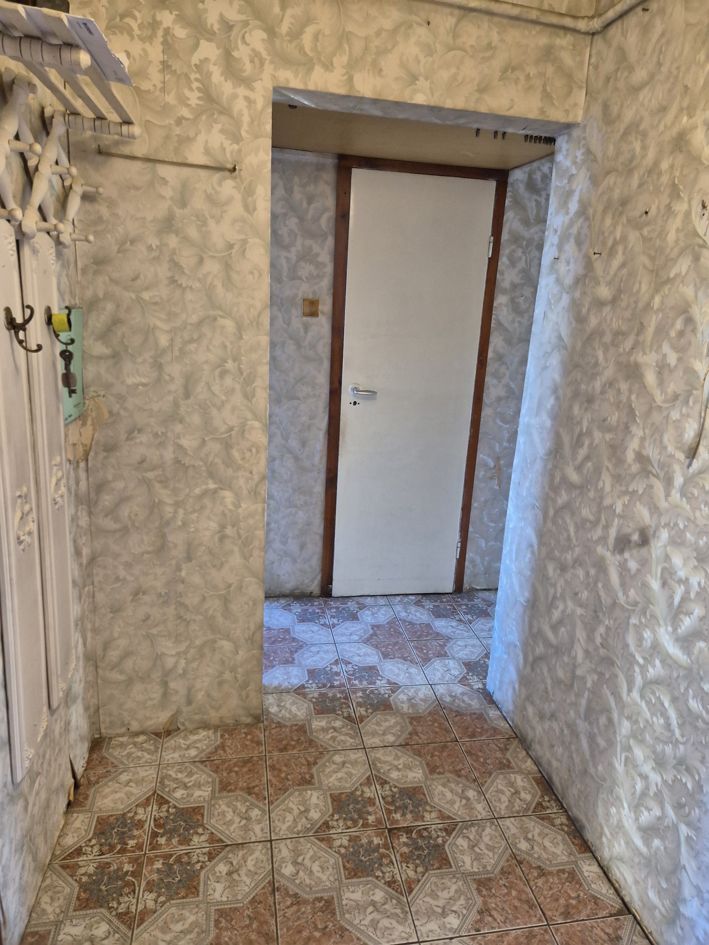 Trzypokojowe mieszkanie 54,66 m² do remontu i własnej aranżacji – pohled 4
