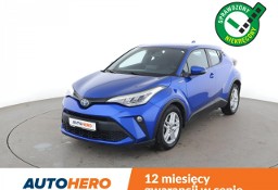 Toyota C-HR hybryda kamera Bluetooth ACC LED