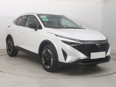 Nissan Qashqai III , 1. Właściciel, Serwis ASO, Automat, VAT 23%, Skóra, Navi,-1