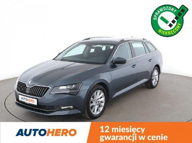 Skoda Superb III Style kamera Bluetooth grzane fotele tempomat bixenon climatronic-1