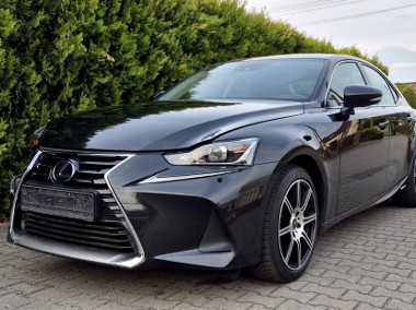 IS300H Hybrid-1