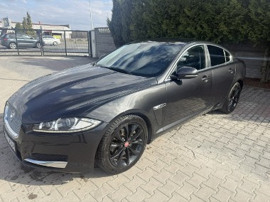 Jaguar XF X260-1