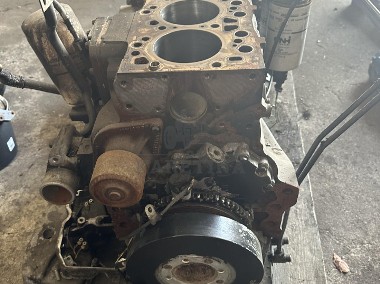 New holland silnik Model: F4DE9687 , model type: 667TA , części blok wał głowica korbowód-1