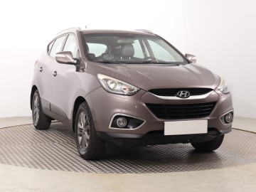 Hyundai ix35 , Skóra, Klimatronic, Tempomat, Parktronic,
