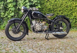 Ural Zabytkowy motocykl M72 z lat 50 tych