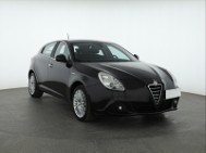 Alfa Romeo Giulietta , Klimatronic, Tempomat, Parktronic