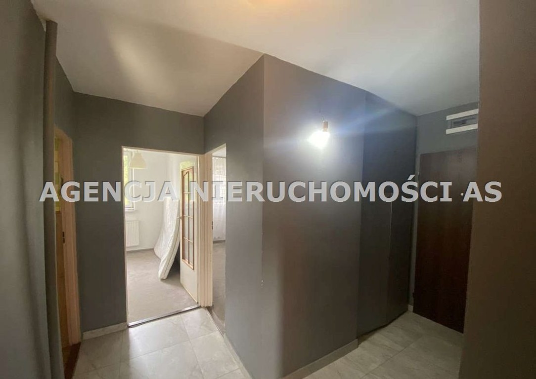 3-pokojowe , 50 m² z balkonem oraz garażem