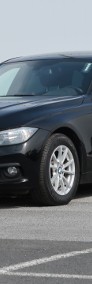 BMW SERIA 3 , 190 KM, Automat, Navi, Klimatronic, Tempomat, Parktronic,-3