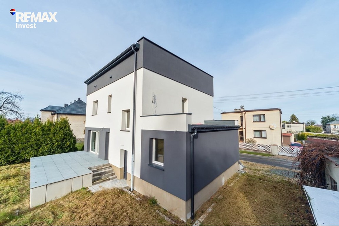 Dom na sprzedaż, 6 pokoi, 203 m², Pszczyna