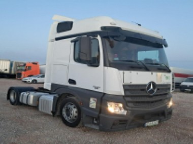 Mercedes-Benz actros-1