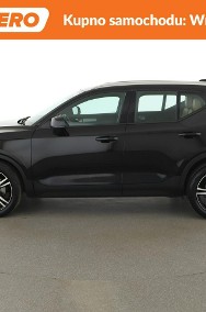 Volvo XC40 MomentumPro automat AWD D4 skóra navi kamera grz. fotele LED tempoma-2