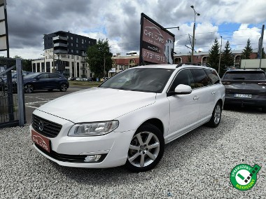 Volvo V70 III-1