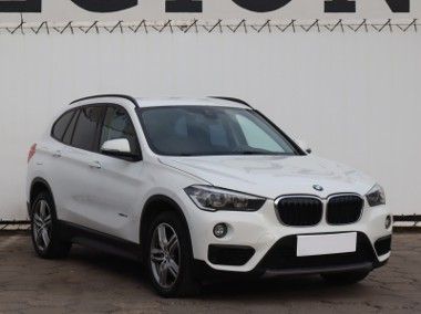 BMW X1 F48 , Salon Polska, Serwis ASO, Automat, Navi, Klima, Parktronic,-1