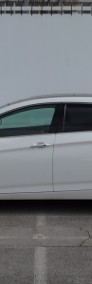 Hyundai i40 , Skóra, Navi, Xenon, Klimatronic, Tempomat, Parktronic,-4