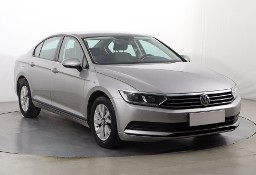 Volkswagen Passat B8 , Salon Polska, Navi, Klimatronic, Tempomat, Parktronic