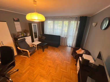 BEZPOŚREDNIO  2 pokoje 50,9 m2 na Bemowie obok metra, zaciszna zielona okolica-1