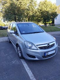 1,8 LPG, 2010r bogate wyposażenie