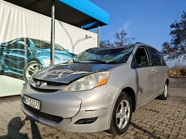 Toyota Sienna II-1