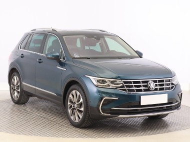 Volkswagen Tiguan , Salon Polska, Serwis ASO, DSG, Navi, Klimatronic, Tempomat,-1