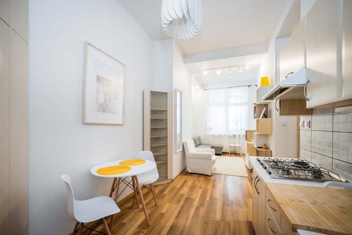 Rusznikarska|Do wejścia|Loggia|3,25m wysokość|Obok pętli, małopolskie