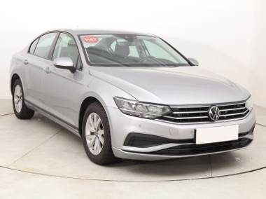 Volkswagen Passat B8 , Salon Polska, 1. Właściciel, Automat, VAT 23%, Klimatronic,-1