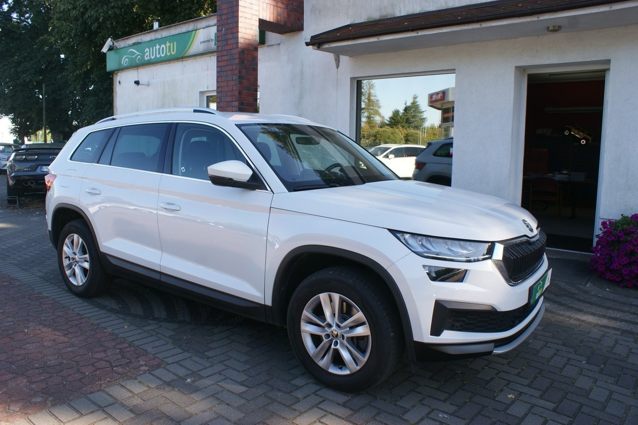 Skoda Kodiaq 2,0 TDI 150 KM Lifting Automat DSG 7osobowy Kamera Cofania Nawigacja