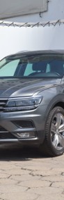 Volkswagen Tiguan , Salon Polska, Serwis ASO, DSG, Navi, Klimatronic, Tempomat,-3