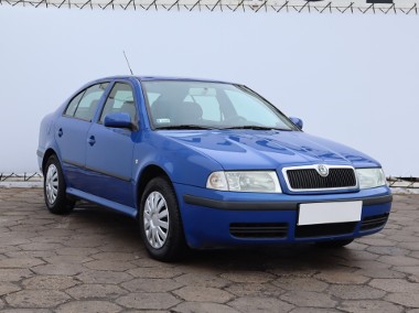 Skoda Octavia I , Salon Polska, Klimatronic, Parktronic-1