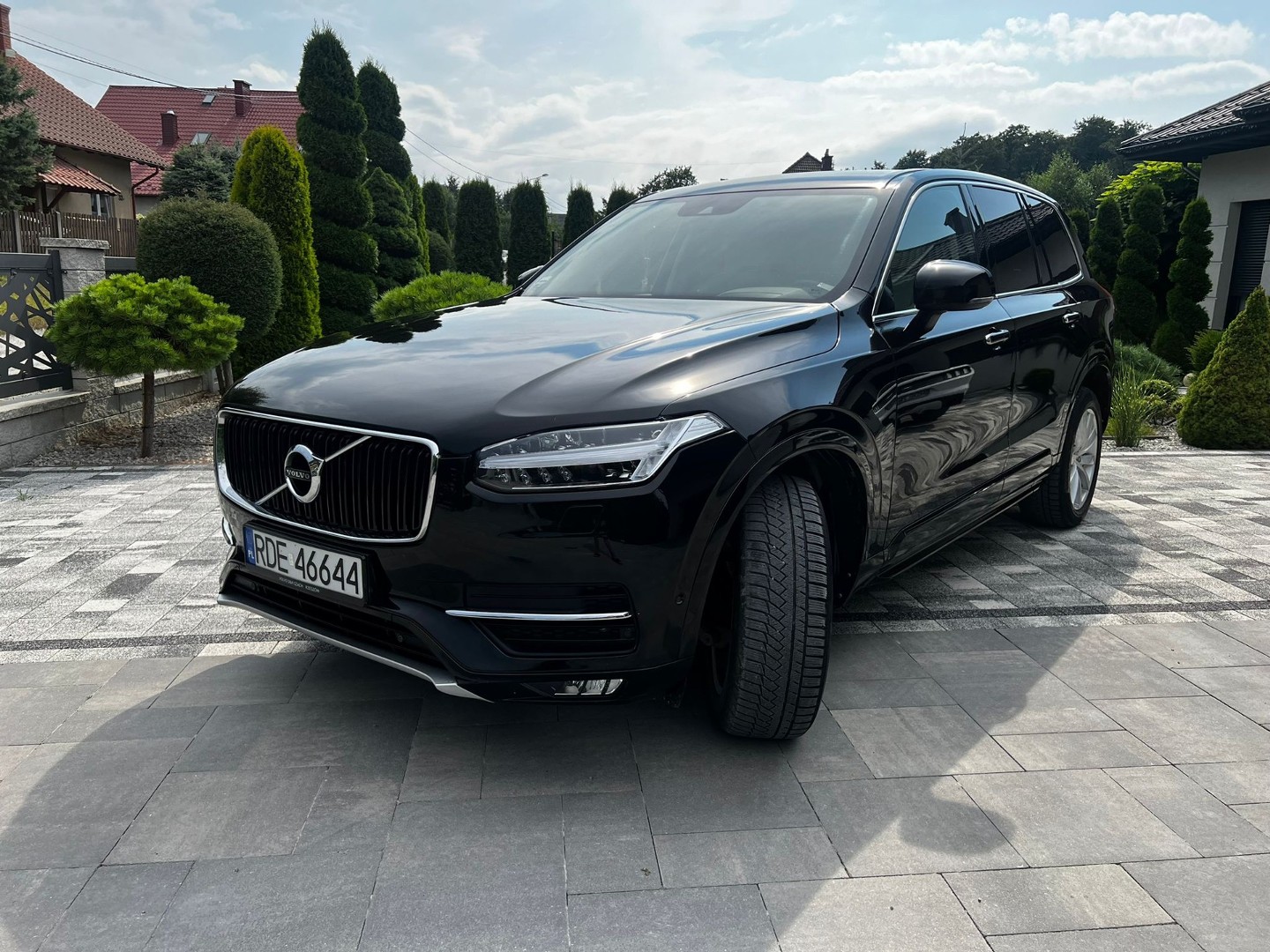 Volvo XC90 IV Volvo XC 90 D5 AWD Momentum 7os