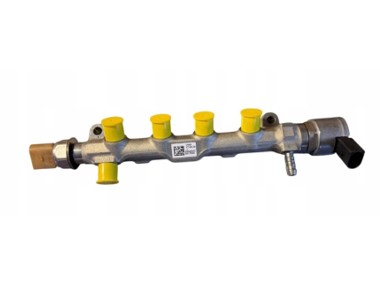 VW GOLF OCTAVIA LISTWA WTRYSKOWA 04L130764E 03N906054C 03N906093G-1