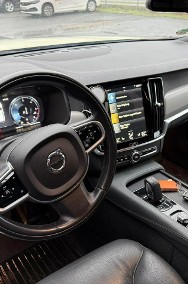 Volvo V90 II Volvo V90 2.0-198KM Lift Bogate wyposażenie Okleina- kolor czarny-2