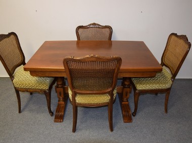 stół rozkładany i cztery krzesła-1