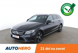 Mercedes-Benz Klasa C W205 FV23 2.0D Automat AMG Line Navi GrzaneFotele Lane Assist Distronic L