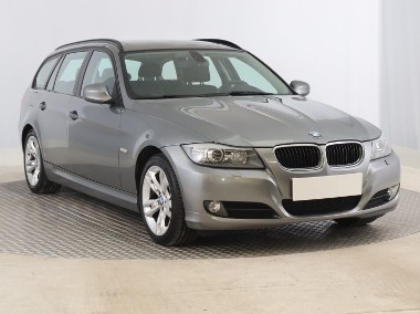 BMW SERIA 3 , Xenon, Klimatronic, Tempomat, Parktronic,-1